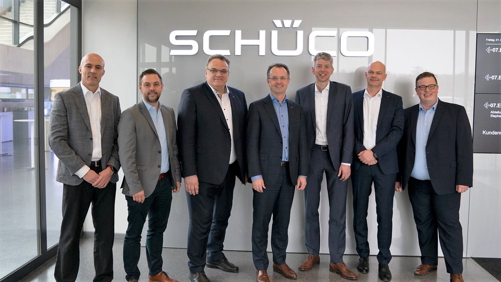 KUKA and Schüco: strategic partners for automation